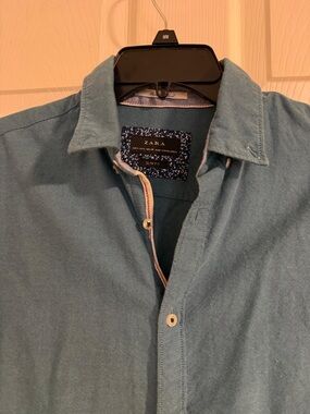Zara Blue Slim Fit Collared Button-Up Shirt